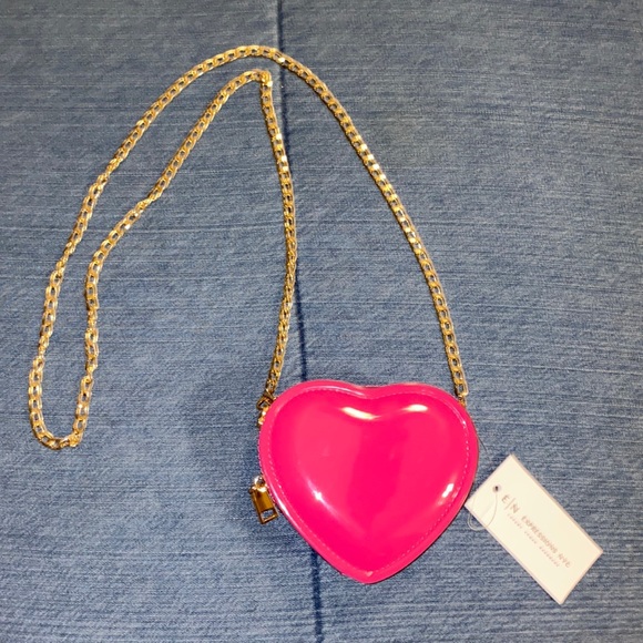 Expressions NYC Handbags - ***SOLD***Expressions NYC Luxury Vegan Handbags - fuchsia heart